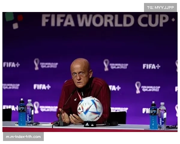 非门将球员主罚球门球 成战术偷袭新手段